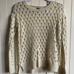 NWOT Sparkle & Fade Hole Cream Sweater